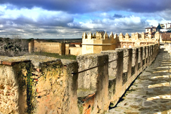 Turismo en los intramuros de Segovia